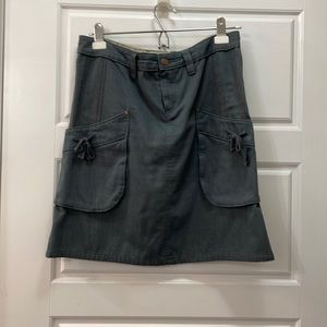 Grey, size medium
